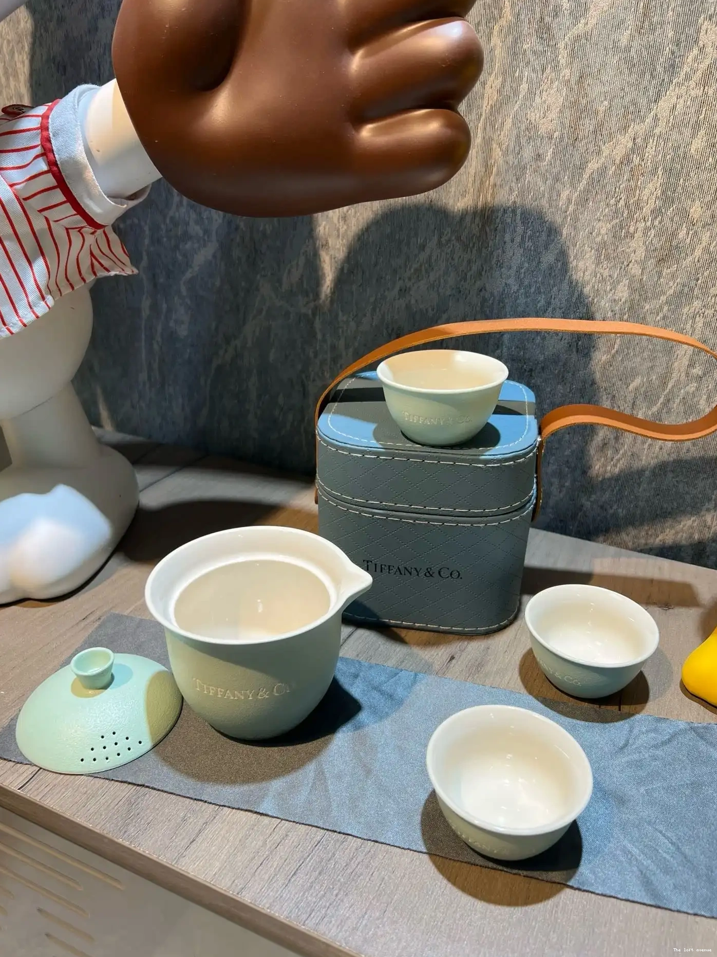 TIFFANY CUP SET TEA 0628